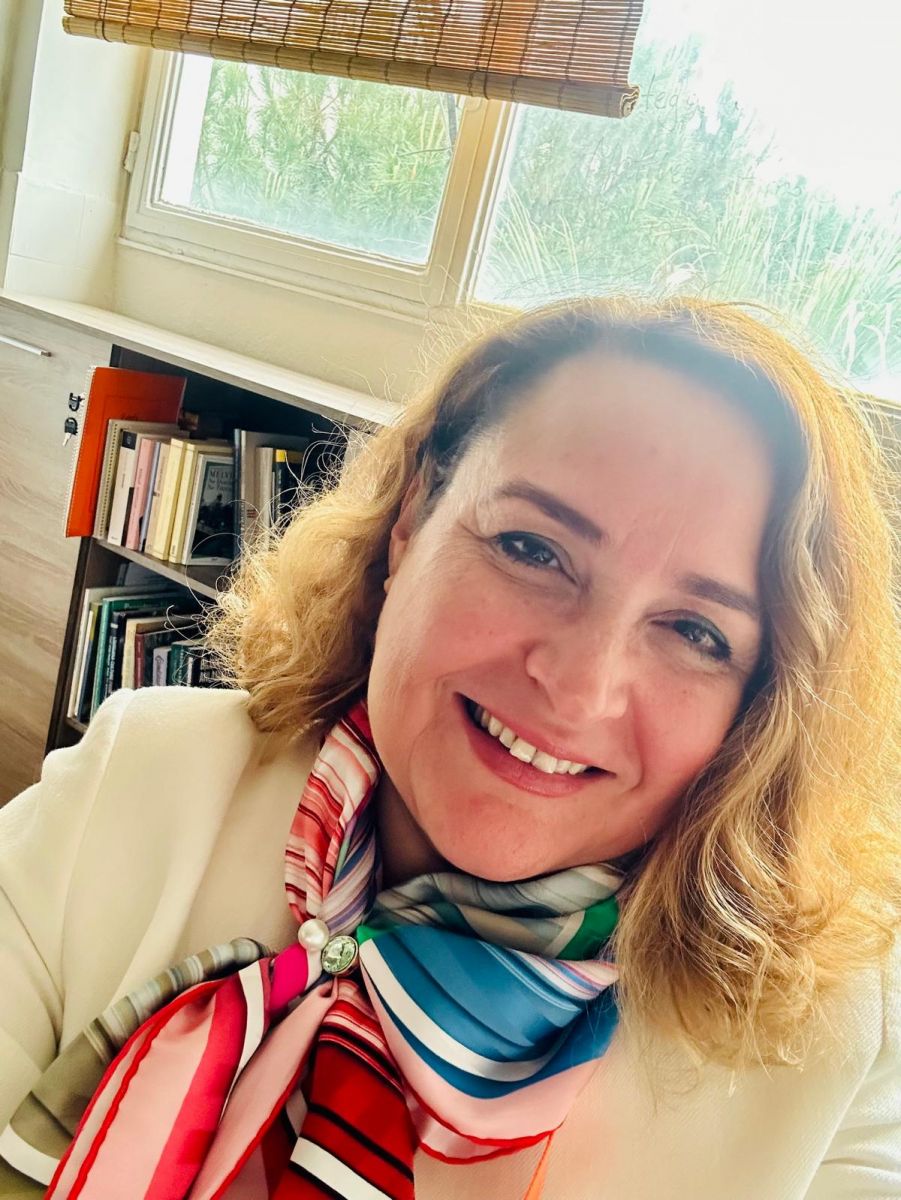 Doç. Dr. Yonca Denizarslanı